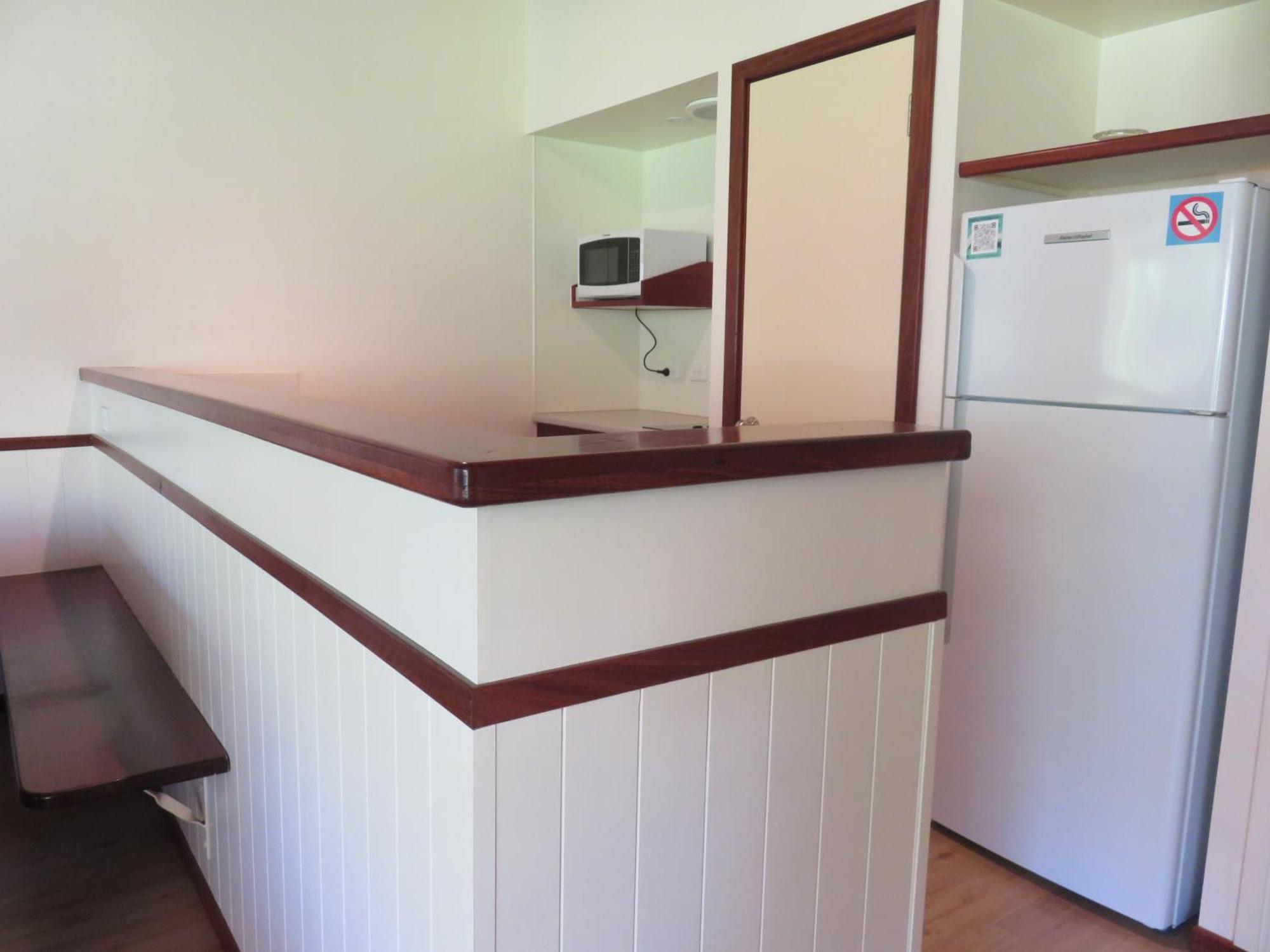 Siesta Park Holiday Resort Absolute Beachfront Resort บัสเซลตัน ภายนอก รูปภาพ