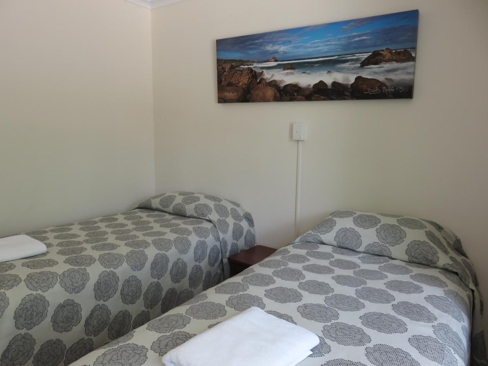 Siesta Park Holiday Resort Absolute Beachfront Resort บัสเซลตัน ภายนอก รูปภาพ
